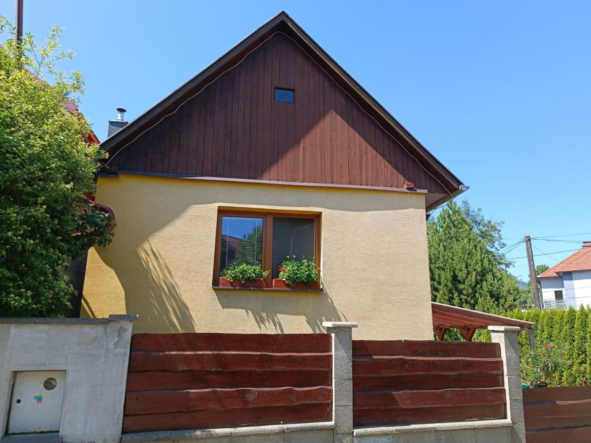 Utulny Dovolenkovy Dom Villa Liptovský Hrádok Exterior foto